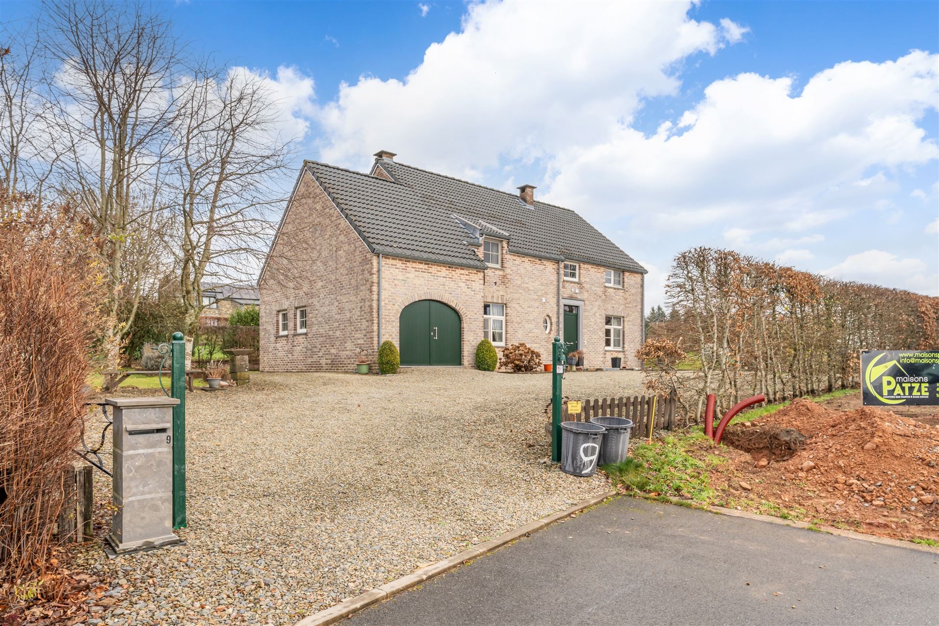 Eengezinswoning in open bebouwing met tuin. foto 2