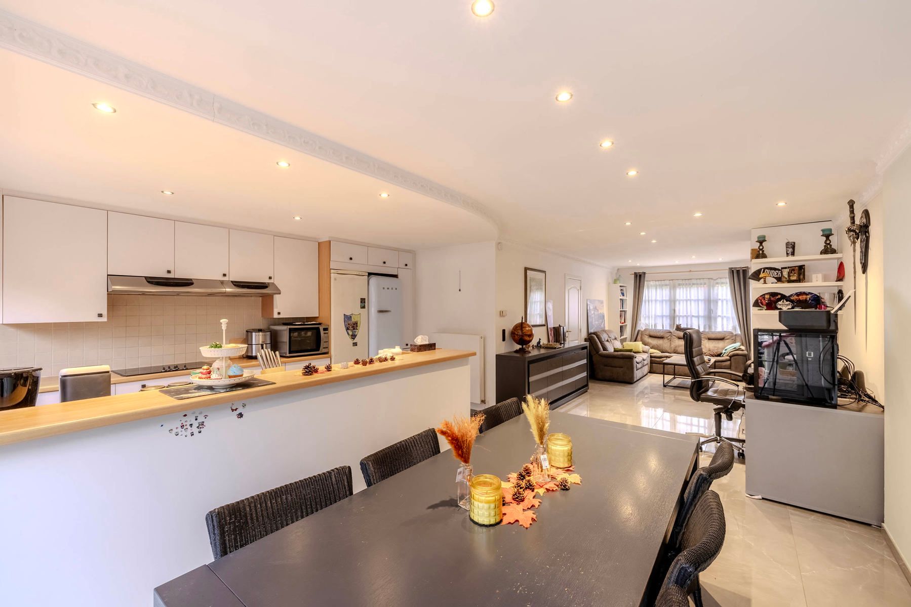 Ruime woning met mogelijkheid tot aankoop garagebox(en) foto 6