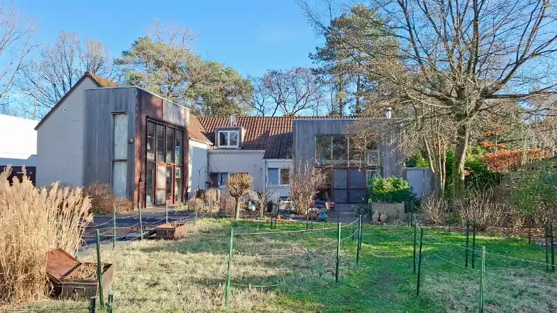 Landhuis van 269m² op 15 are met praktijkruimte/kantoor of kangoeroewoning foto 32