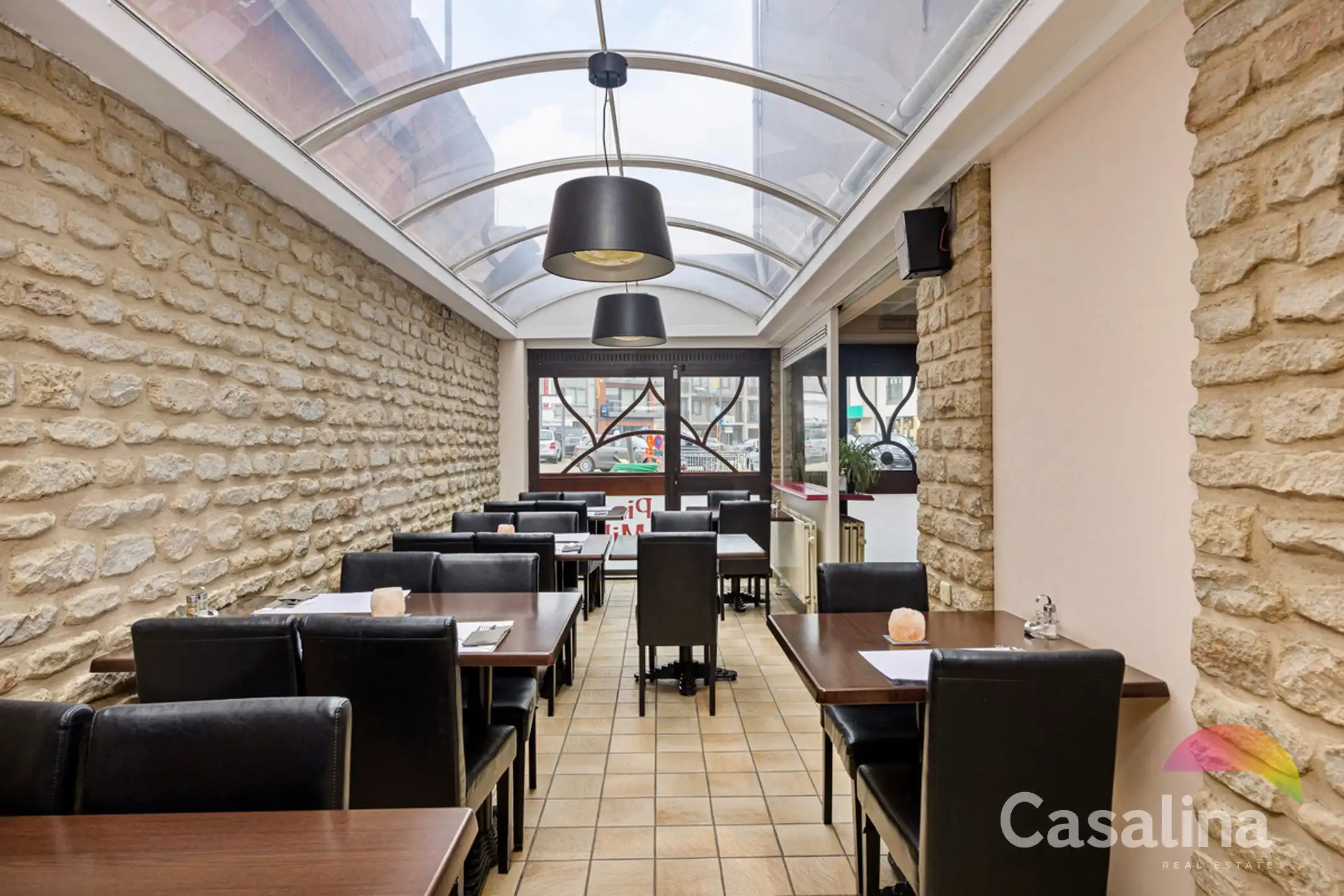 Gemengd gebouw met tal van exploitatiemogelijkheden foto 9