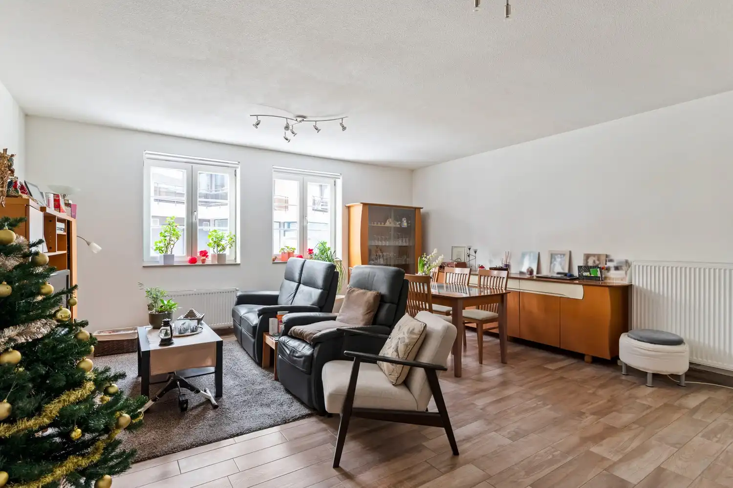 Energiezuinig twee slaapkamer appartement! foto 5