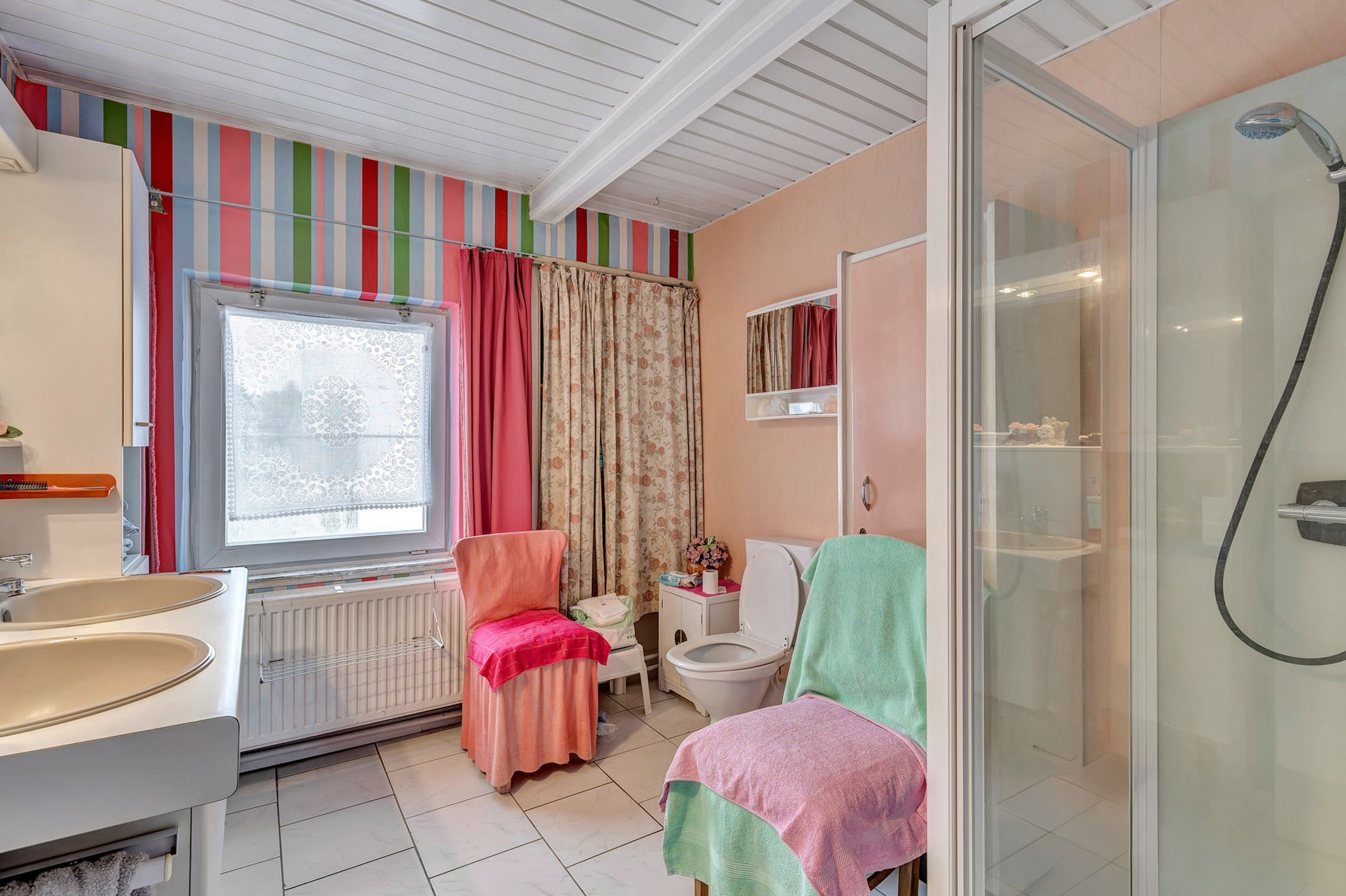 Te moderniseren gelijkvloerse woning op landelijke locatie foto 14