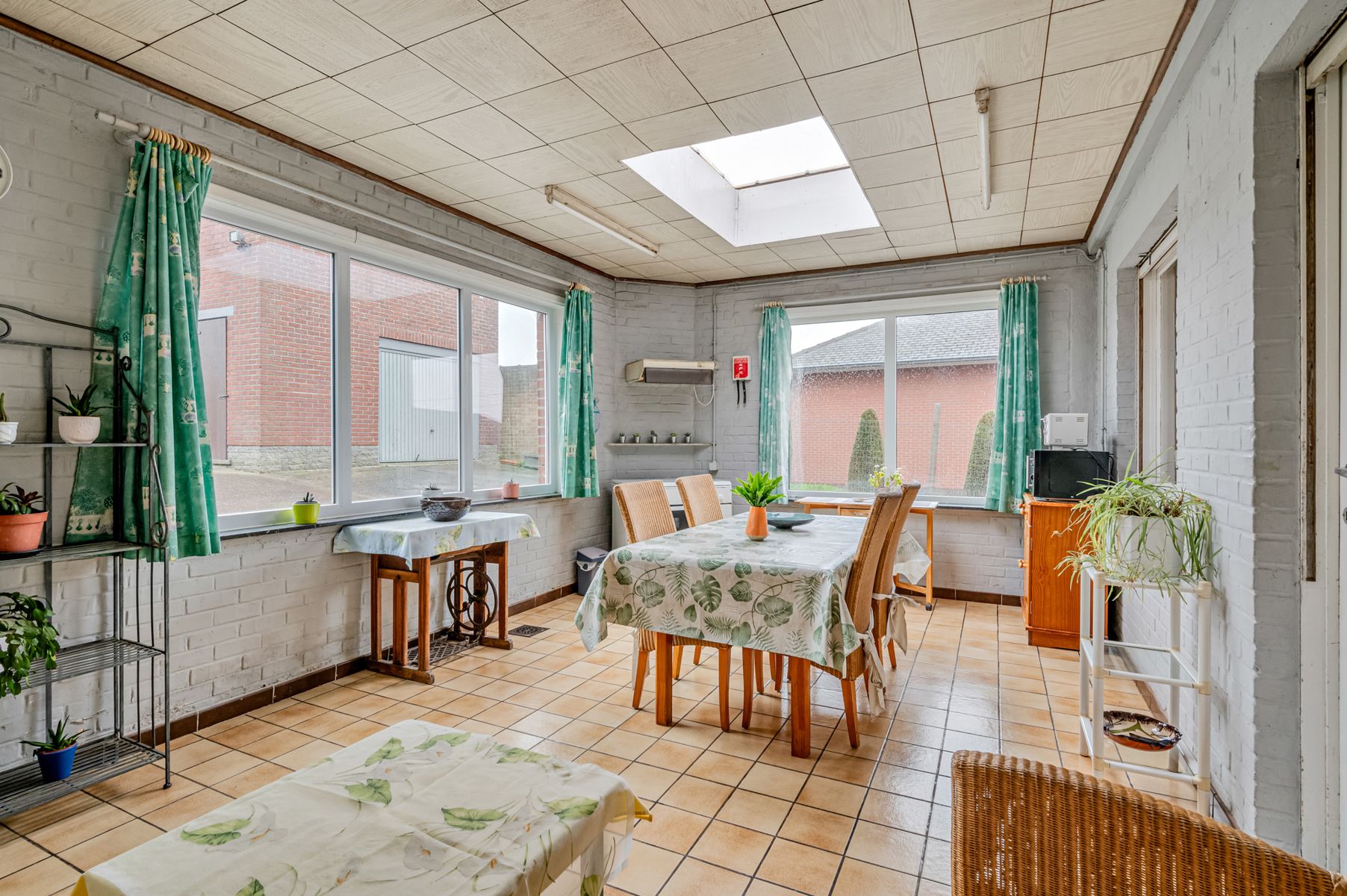 Rustig gelegen woning met boomgaard op 2768m²  foto 14