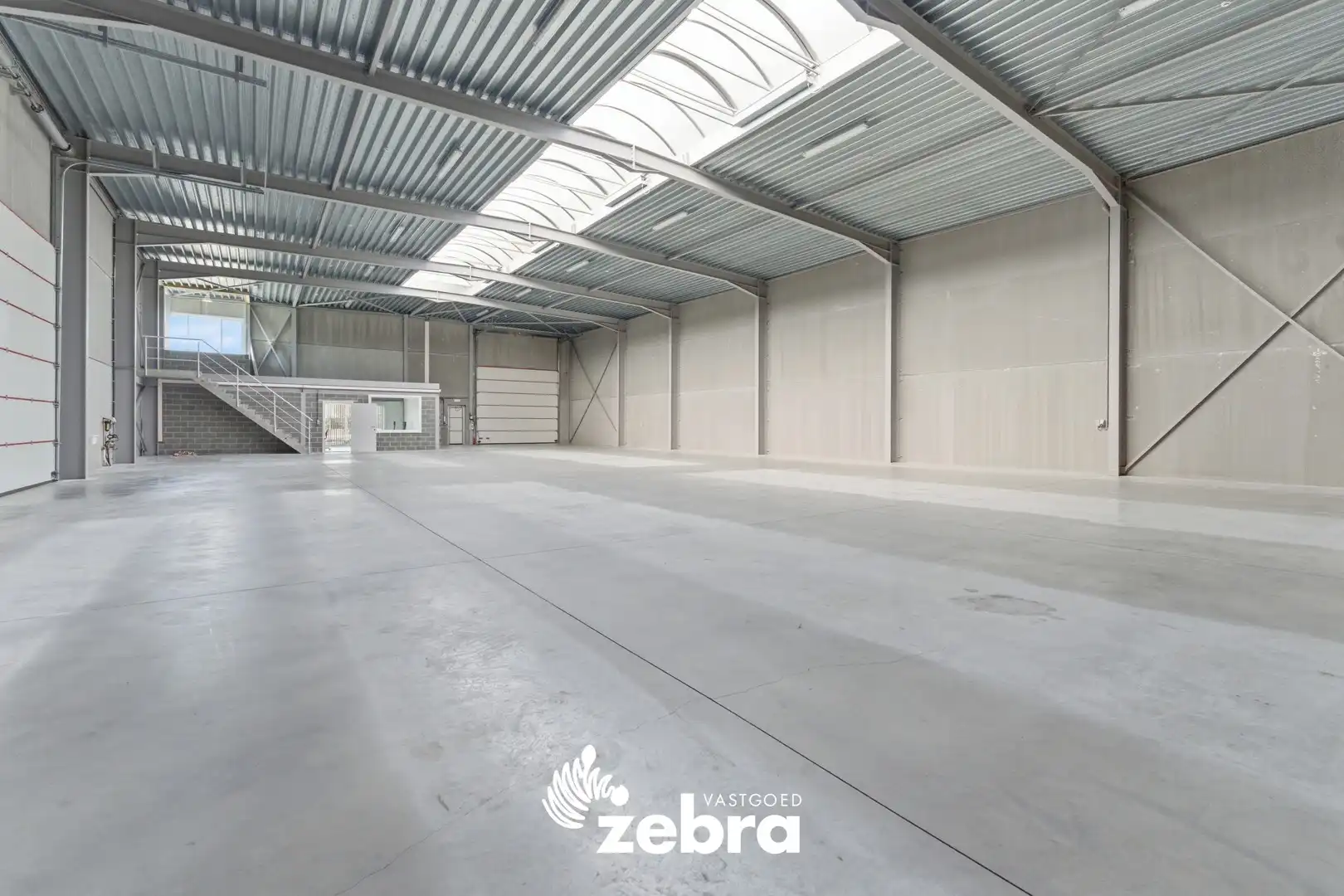 Recent bedrijfsgebouw op gunstige ligging te Roeselare! foto 9