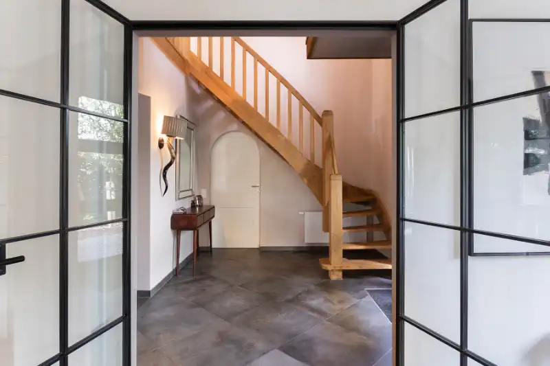 Luxueuze villa, toplocatie,Z-tuin, zwembad, veel privacy!!! foto 4