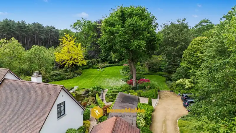 STIJLVOLLE VILLA OP 10.397m2 MET AANGELEGDE PARKTUIN - TE KOOP foto 48