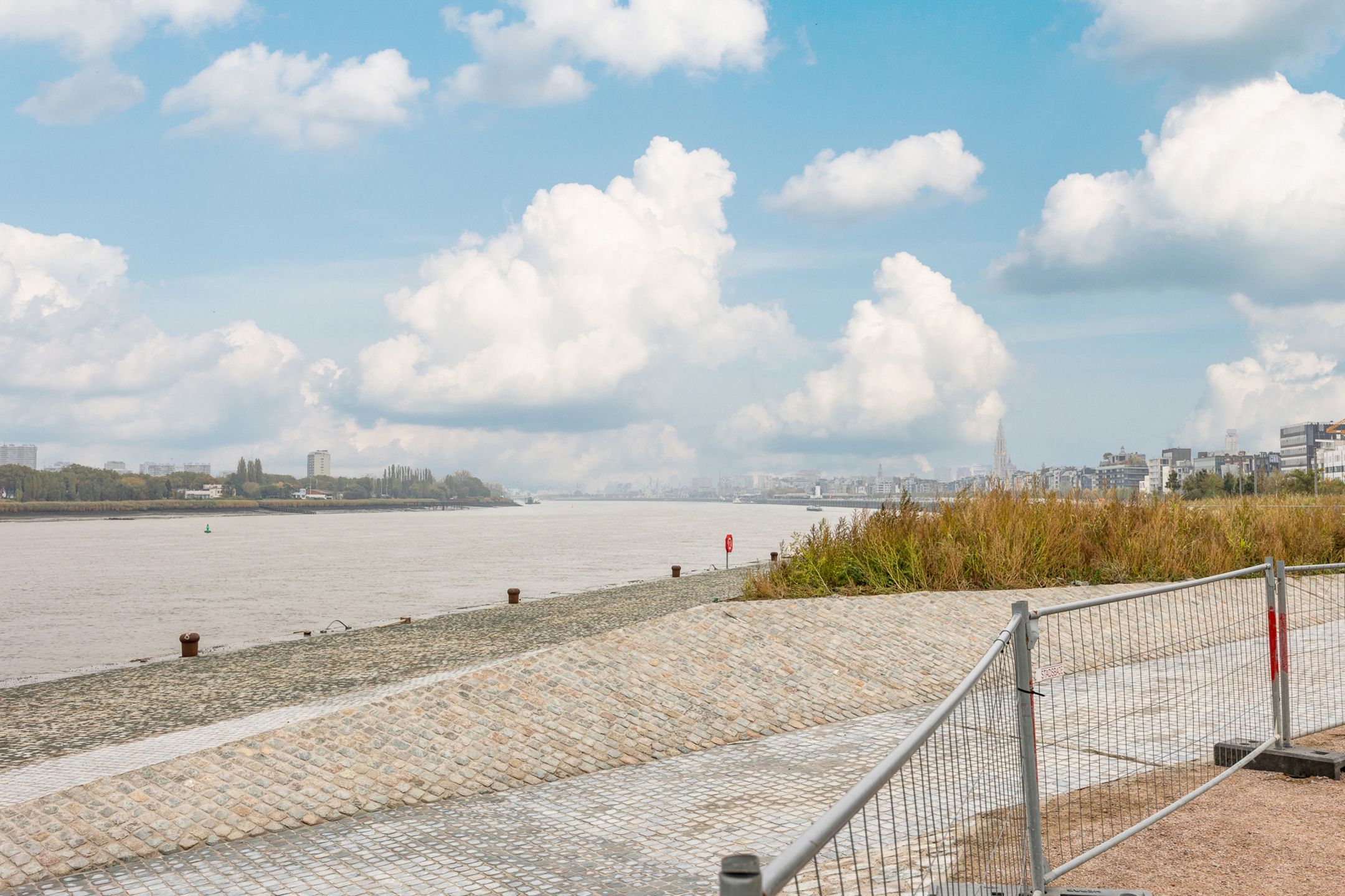 ANTWERPEN-ZUID - Ultieme Scheldezichten foto 19