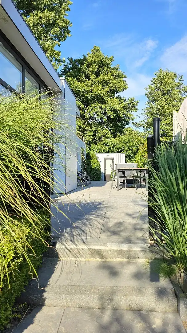 2-slpkr vakantiewoning met tuin & parkeerplaats foto 4