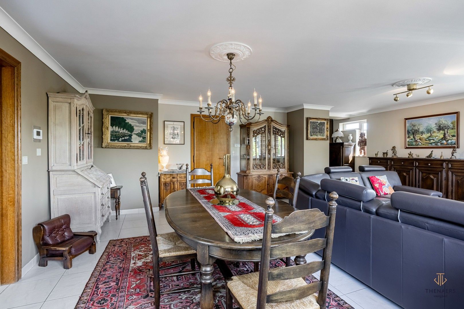 Ruimte, rust én de stad om de hoek – wonen in hartje Sint-Truiden! foto 7