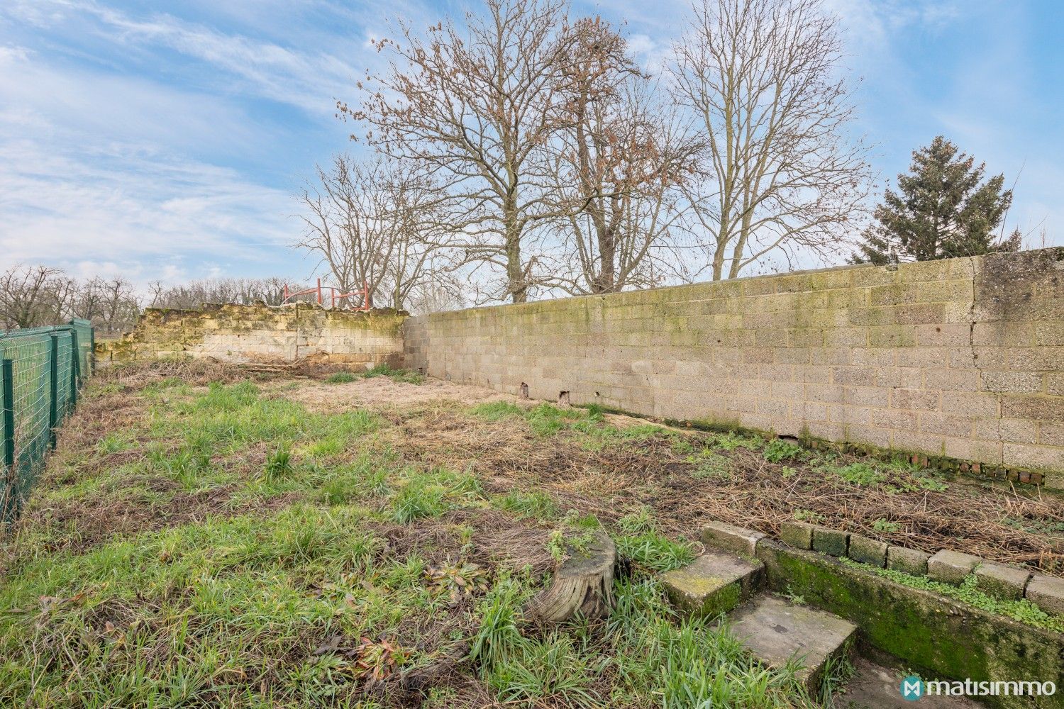 CHARMANTE EENGEZINSWONING MET POORTGEBOUW EN VEEL OPSLAGRUIMTE IN LANDELIJKE OMGEVING VAN HEES (BILZEN) foto 34