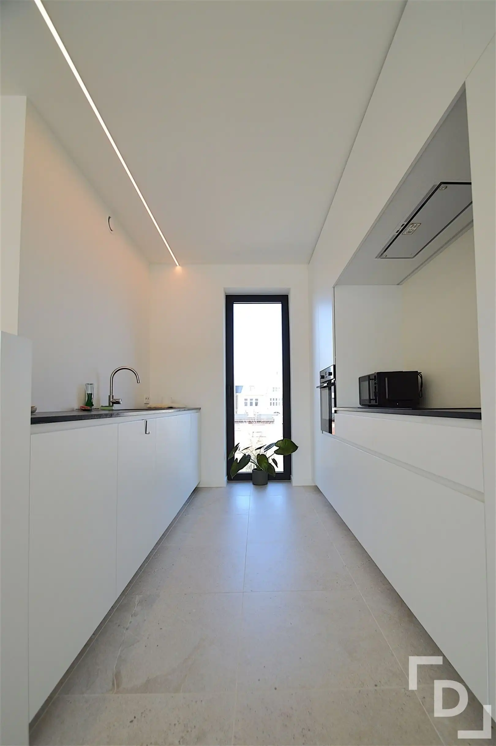 Energiezuinig en ruim nieuwbouwappartement te huur in centrum Langemark! foto 5