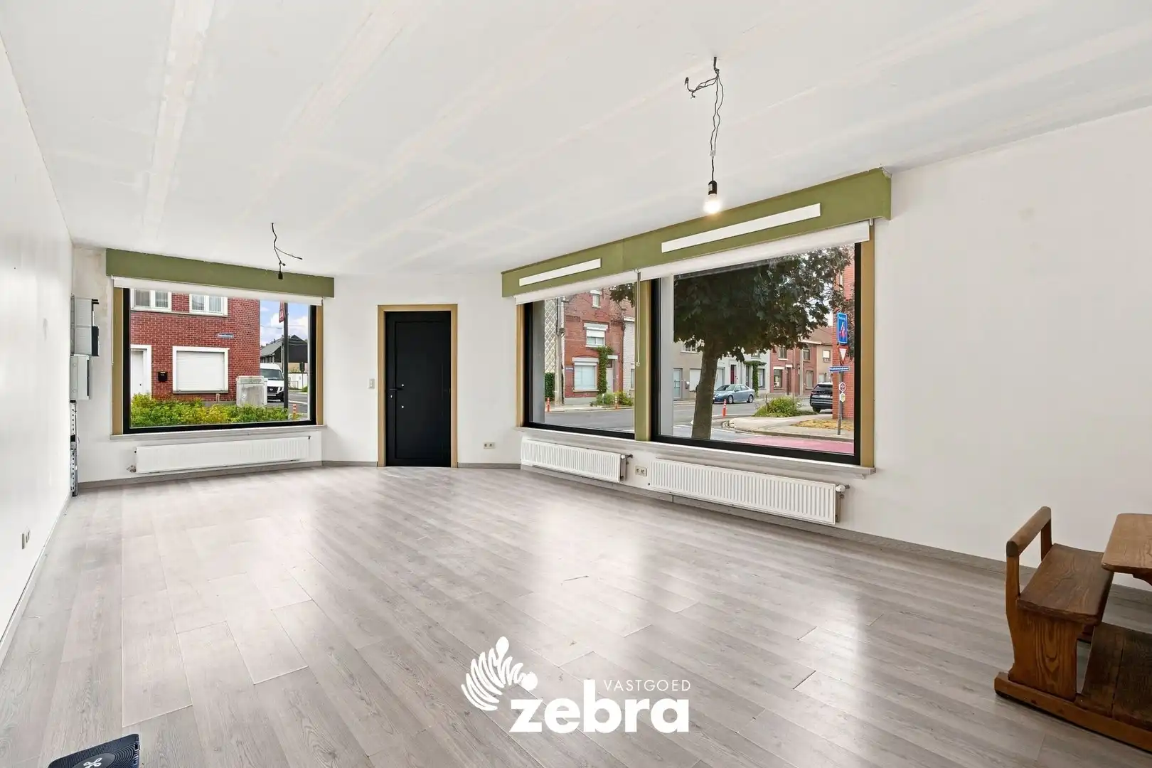 Kloeke hoekwoning met veel potentieel in Roeselare! foto 4