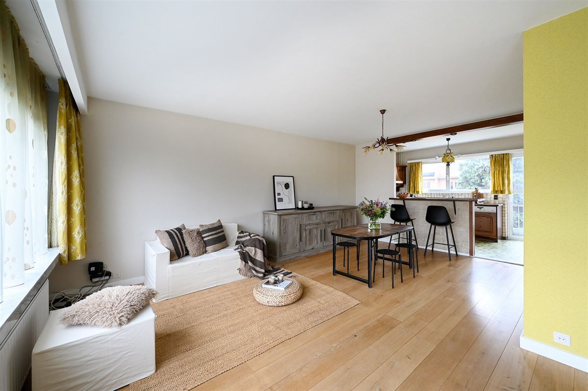 Te moderniseren bel-etage in leuke woonwijk te centrum Hoevenen foto 5