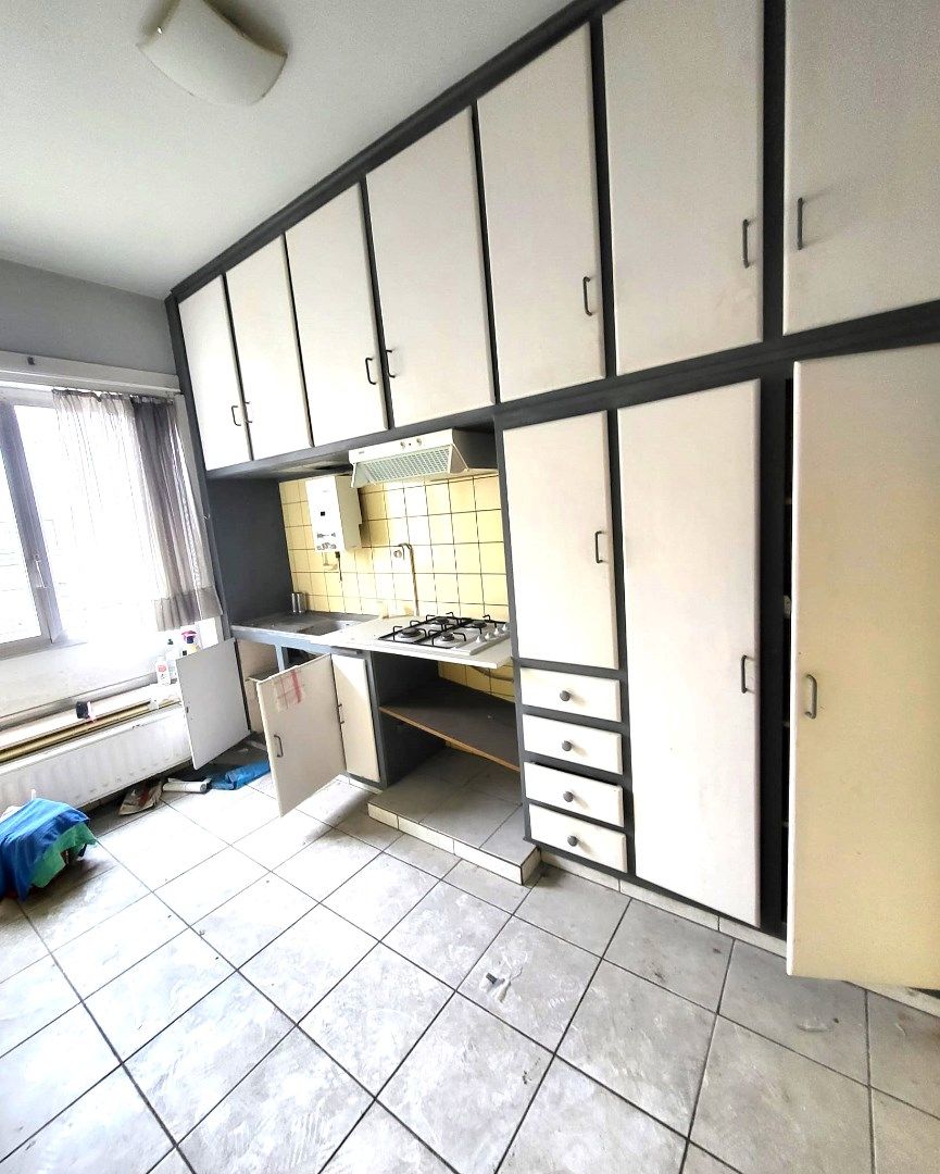 SOUS OPTION : Opgedeeld in 3 appartementen. foto 8
