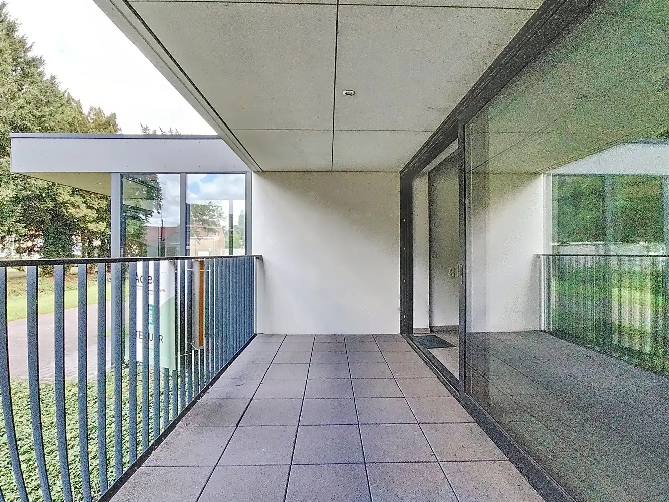 Ruim gelijkvloers appartement voor senioren met zicht op pastorietuin foto 18