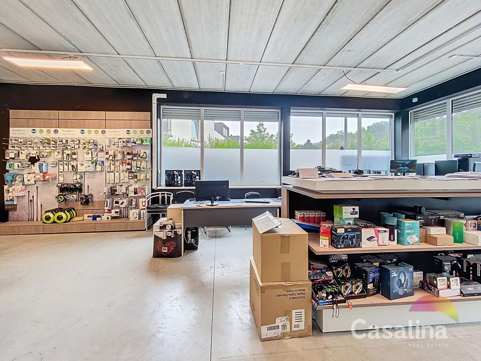 CASALINA Real Estate- Commercieel gelijkvloers van +/- 385m² foto 6