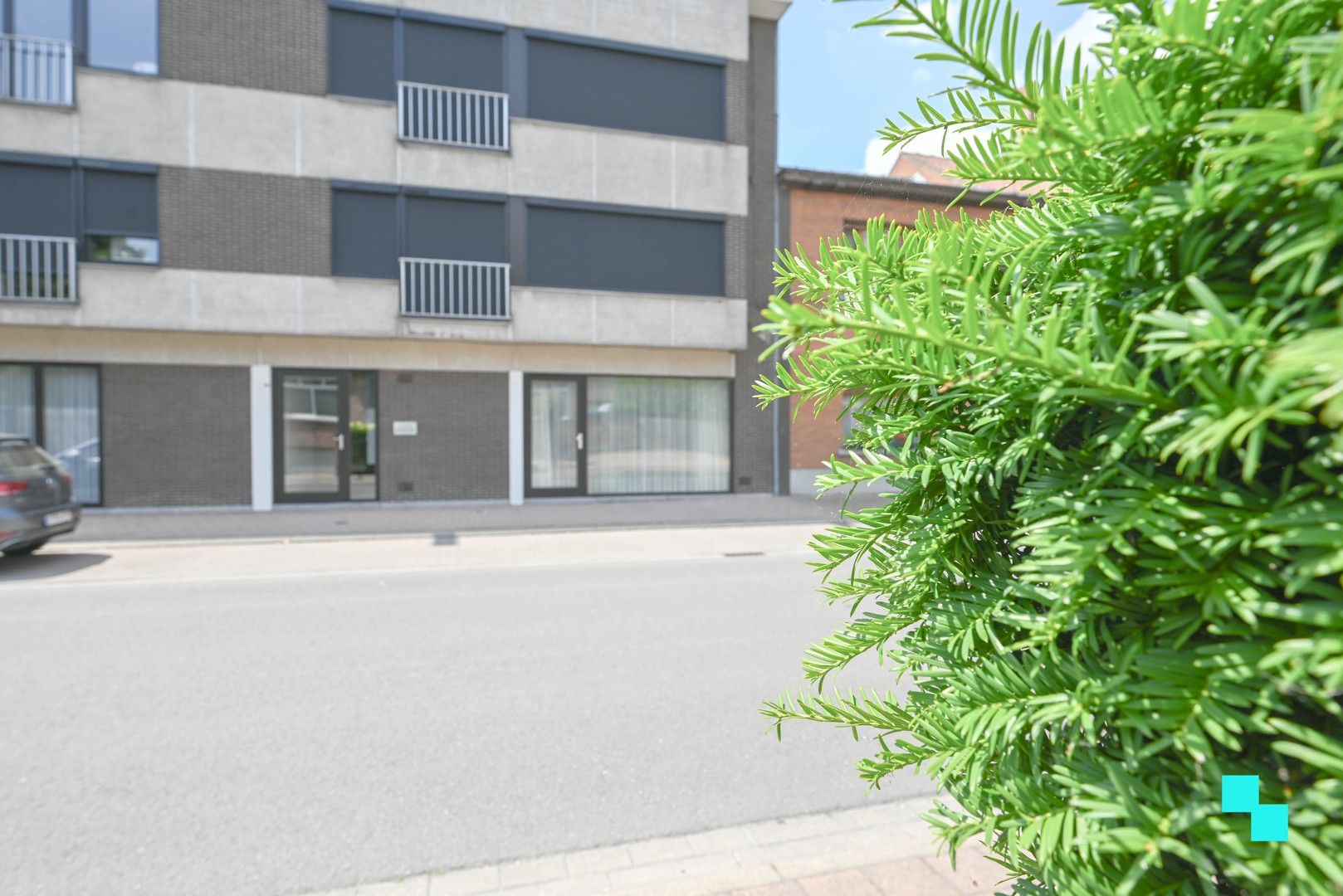 Gelijkvloers appartement met garage in Oostrozebeke foto 16
