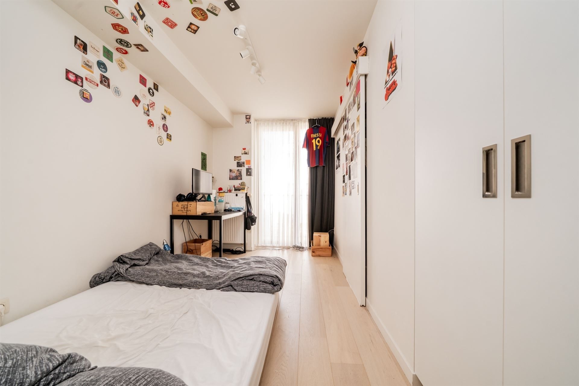 Prachtig, recent 3 slaapkamer duplex appartement met private tuin van 50m² foto 6