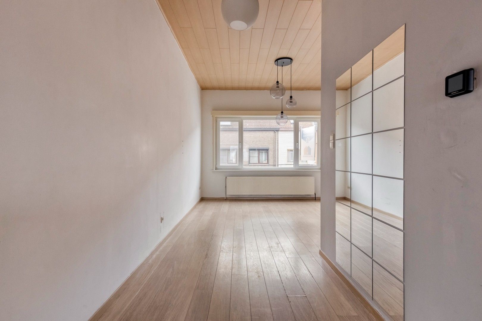 Ideaal gelegen woonhuis met zonnige tuin nabij de Bourgoyen. foto 6
