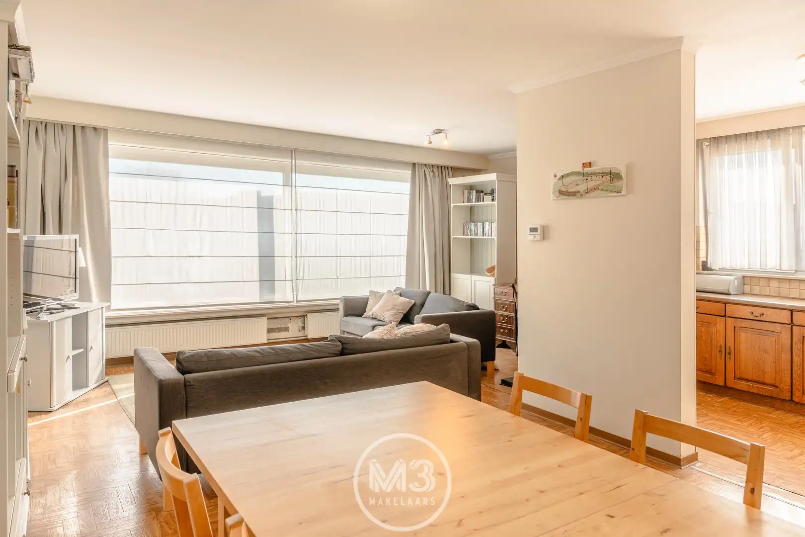 2 slaapkamer appartement met garage foto 6