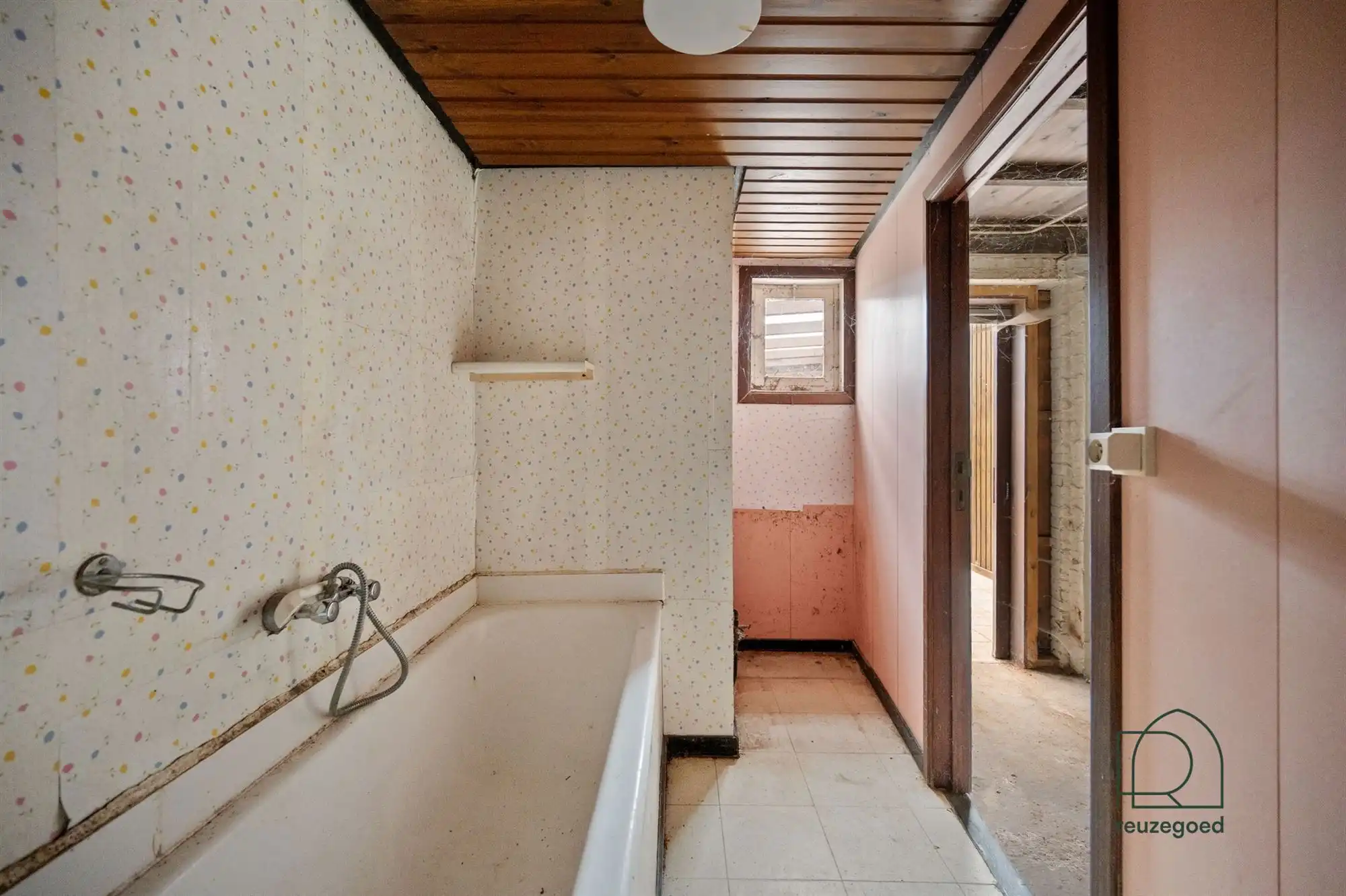 Ruime woning met authentieke charme, bijgebouwen en tal van mogelijkheden in Hombeek foto 10