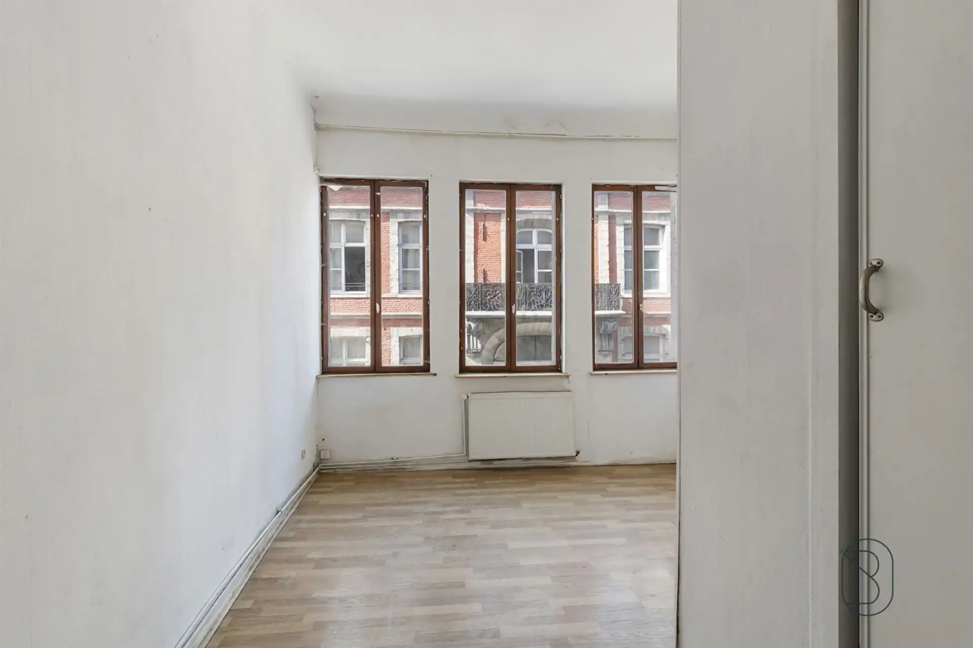Opbrengsteigendom, in het hart van Doornik foto 4