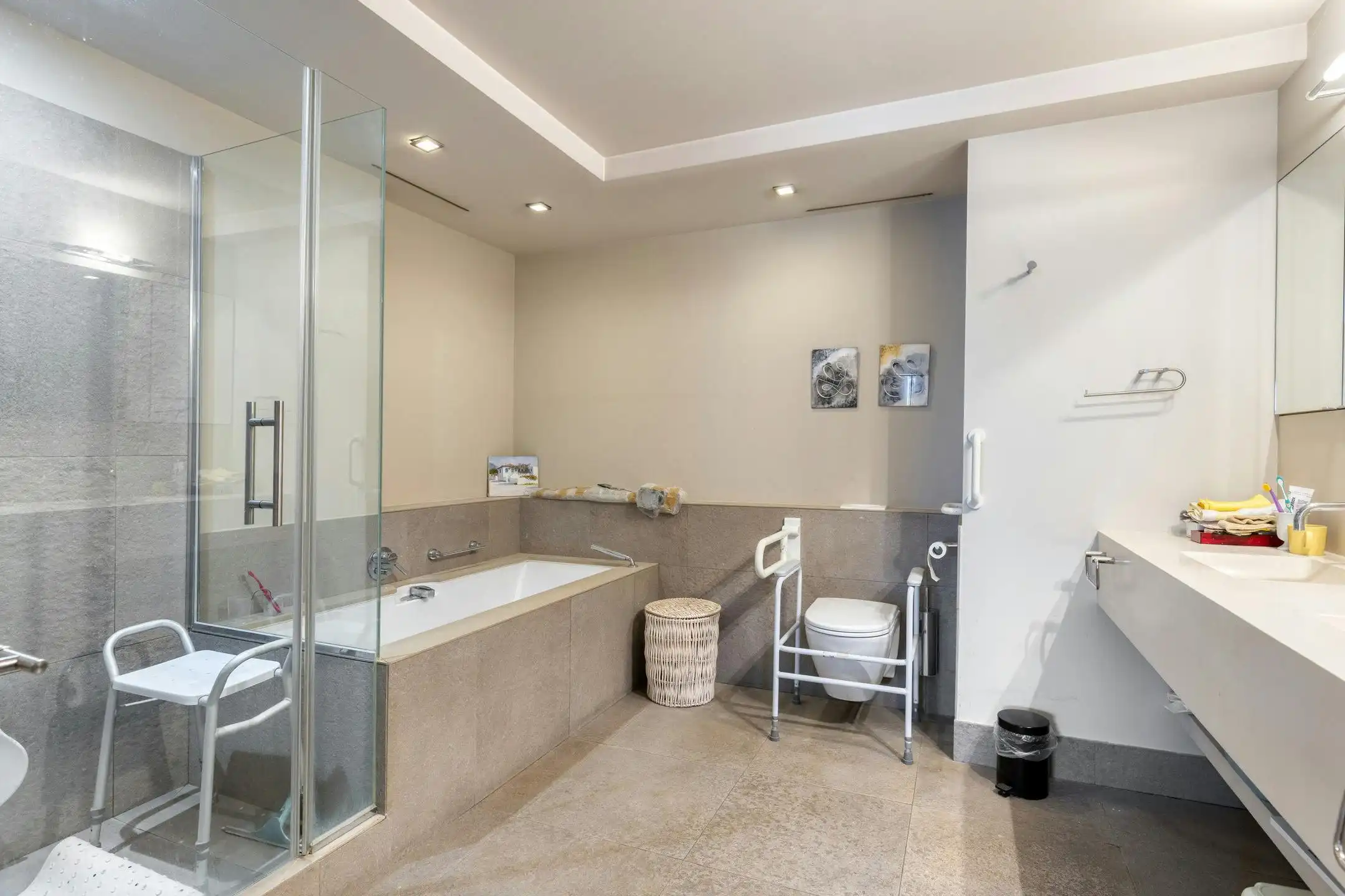 Serviceflat (145 m²) te koop in Wilrijk foto 13