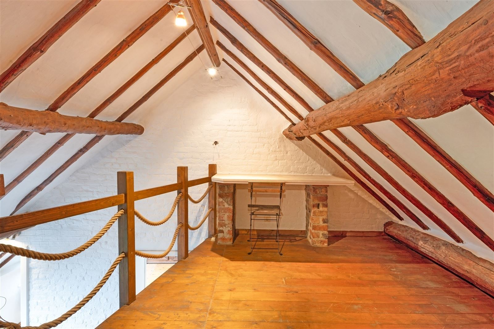 Authentieke hoeve met veel potentieel – ideaal voor wonen en werken! foto 26