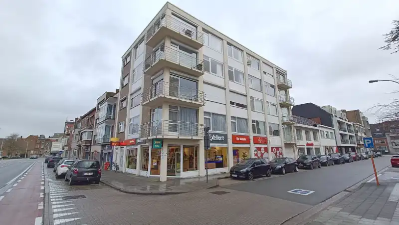 Ruim 3-slaapkamerappartement met 2 terrassen te huur in Sint-Andries Brugge foto 12
