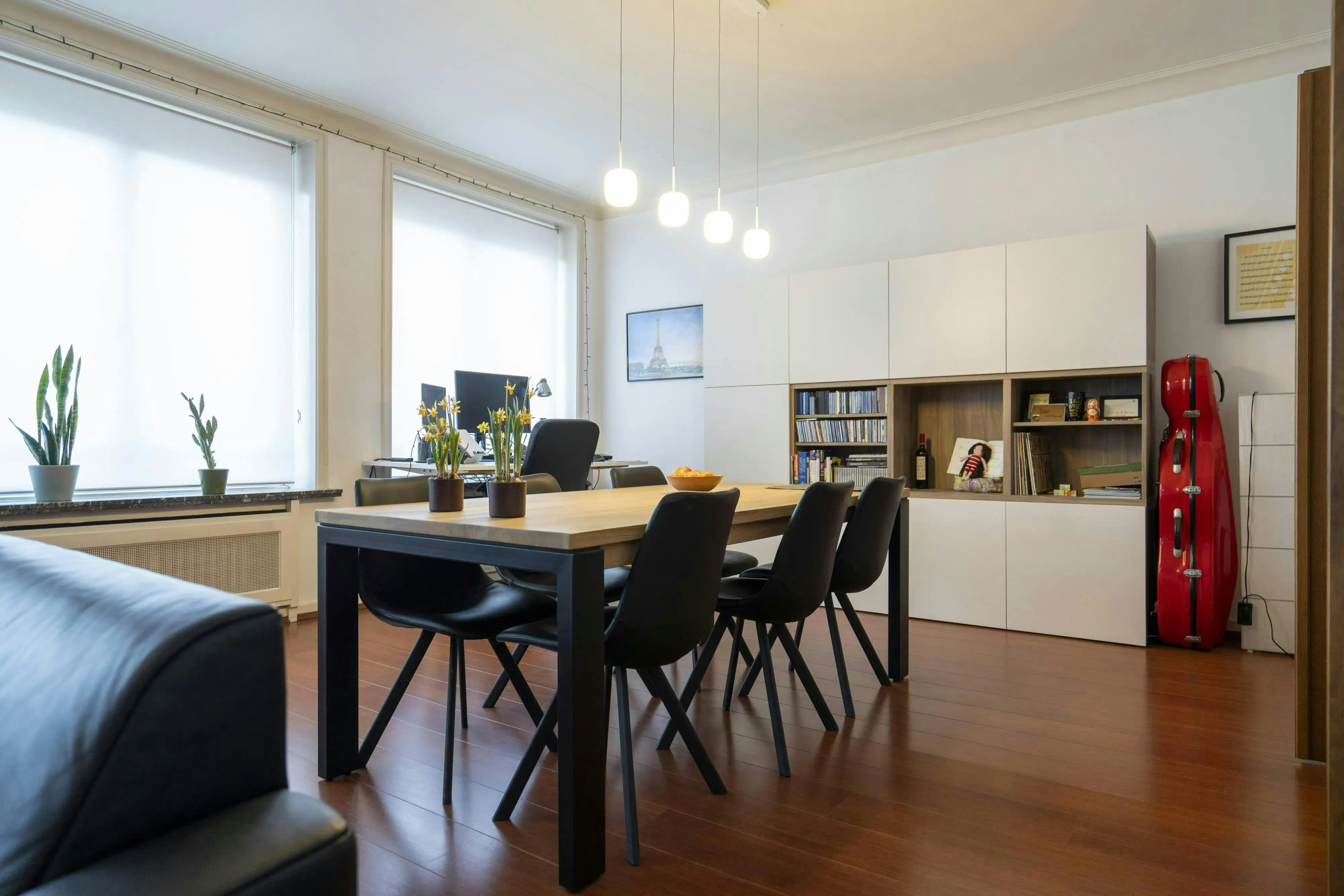 Ruim appartement met 2 slaapkamers in hartje Kortrijk foto 9