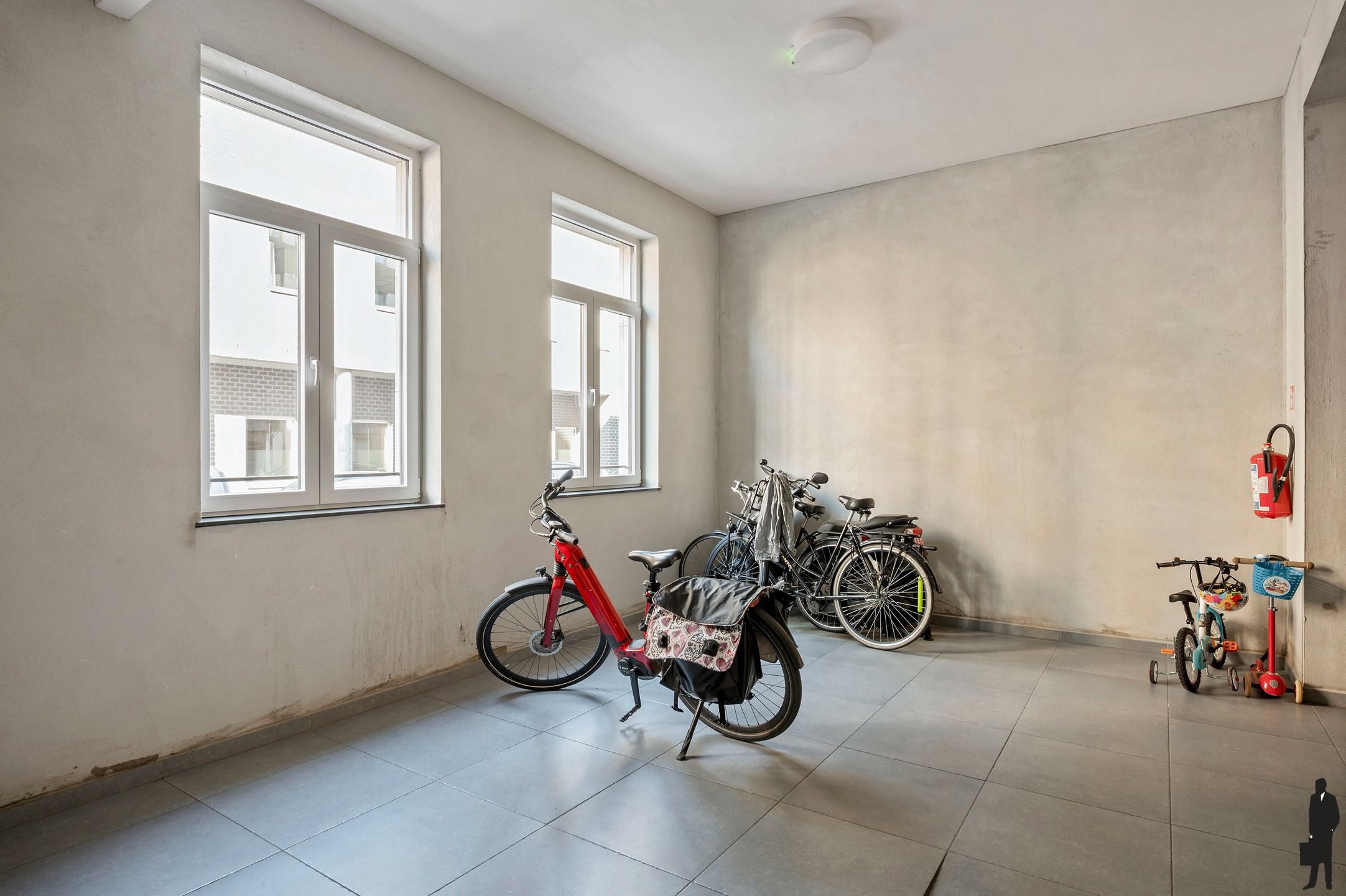 Exclusief gelijkvloers appartement met hoogwaardige afwerking en unieke stadstuin (230m²) foto 27