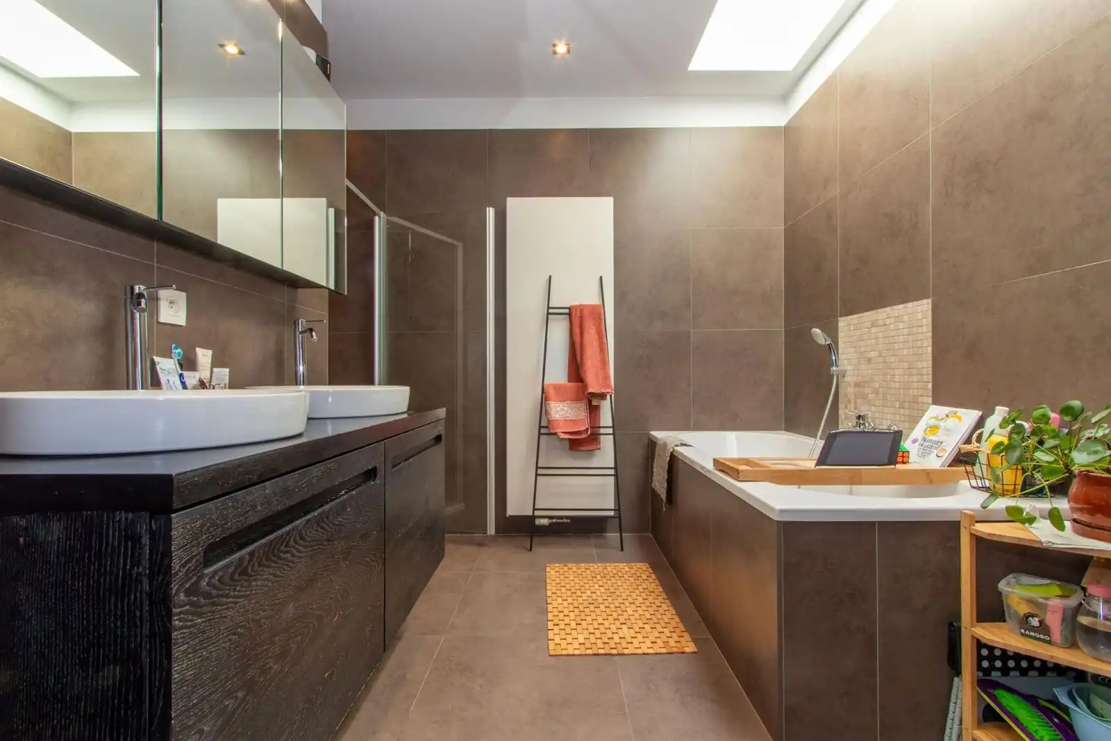 Mooie 3 gevel Woning met een EPC B foto 10