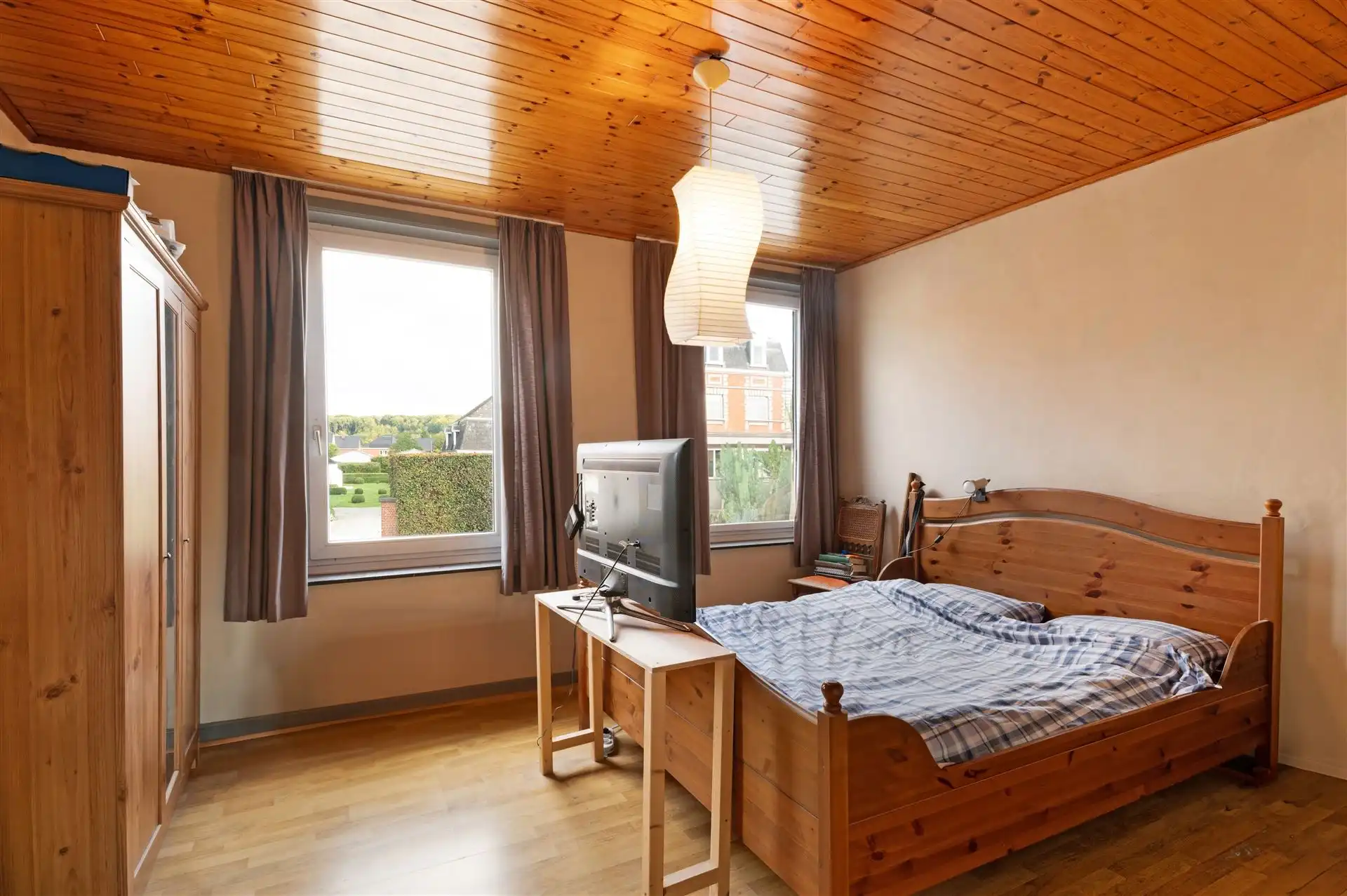 Ruime woning met tuin, loods en garage in Oudenaarde! foto 9