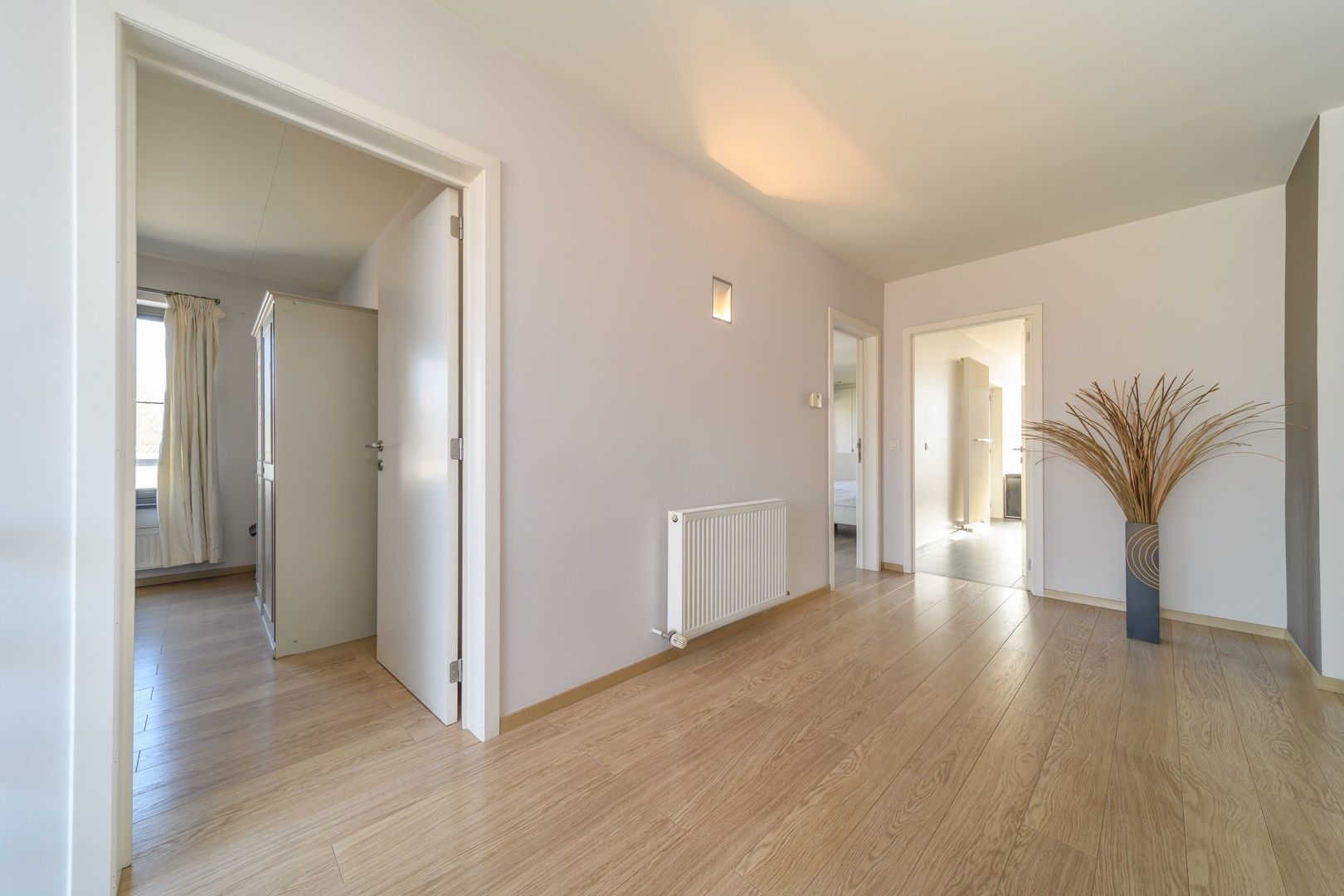 Zeer ruime en kwalitatief afgewerkte villa te Gijzegem foto 11