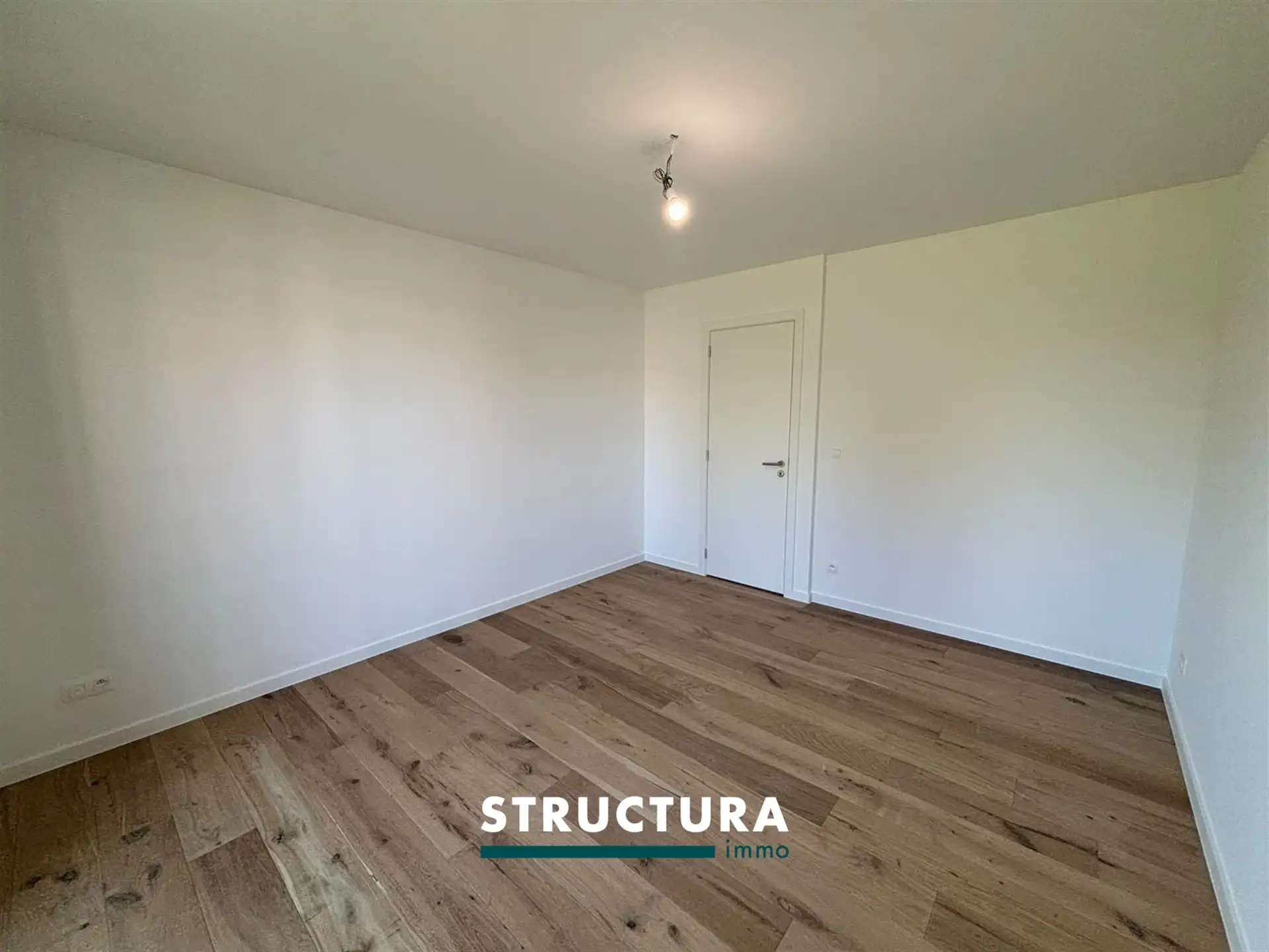 Luxe, nieuwbouw appartement vlakbij het centrum! foto 19