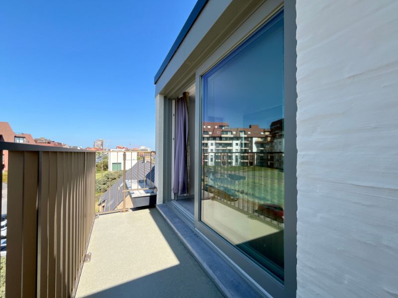 Instapklaar appartement met zeezicht te Groenendijk foto 21