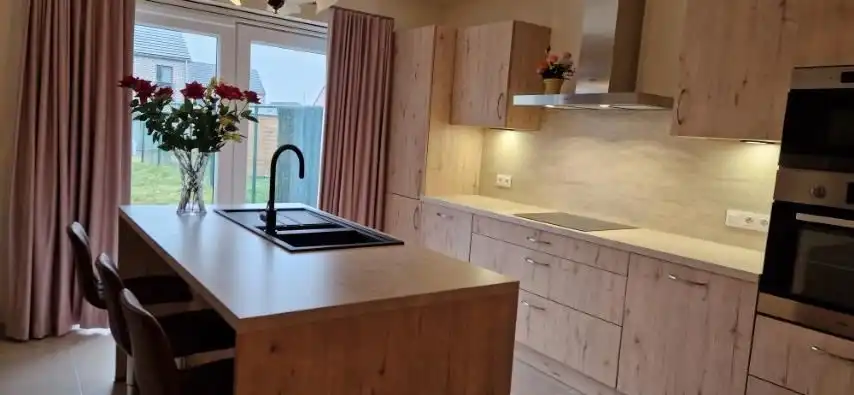 Ruime NIEUWBOUWWONING met 3 slaapkamers, garage en tuintje foto 12