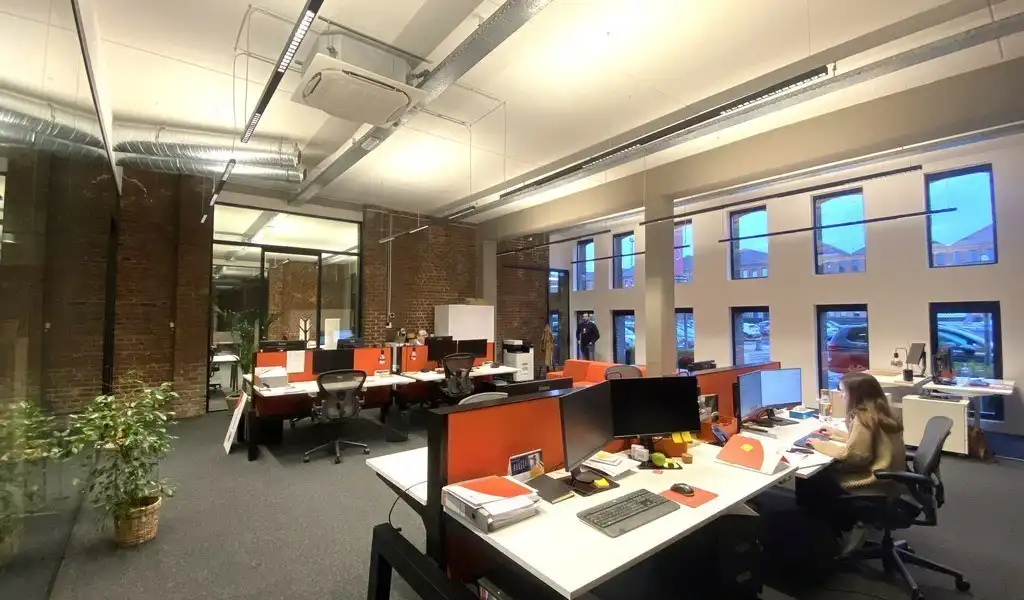 Recent ingerichte loftkantoren te koop in Kortrijk foto 4