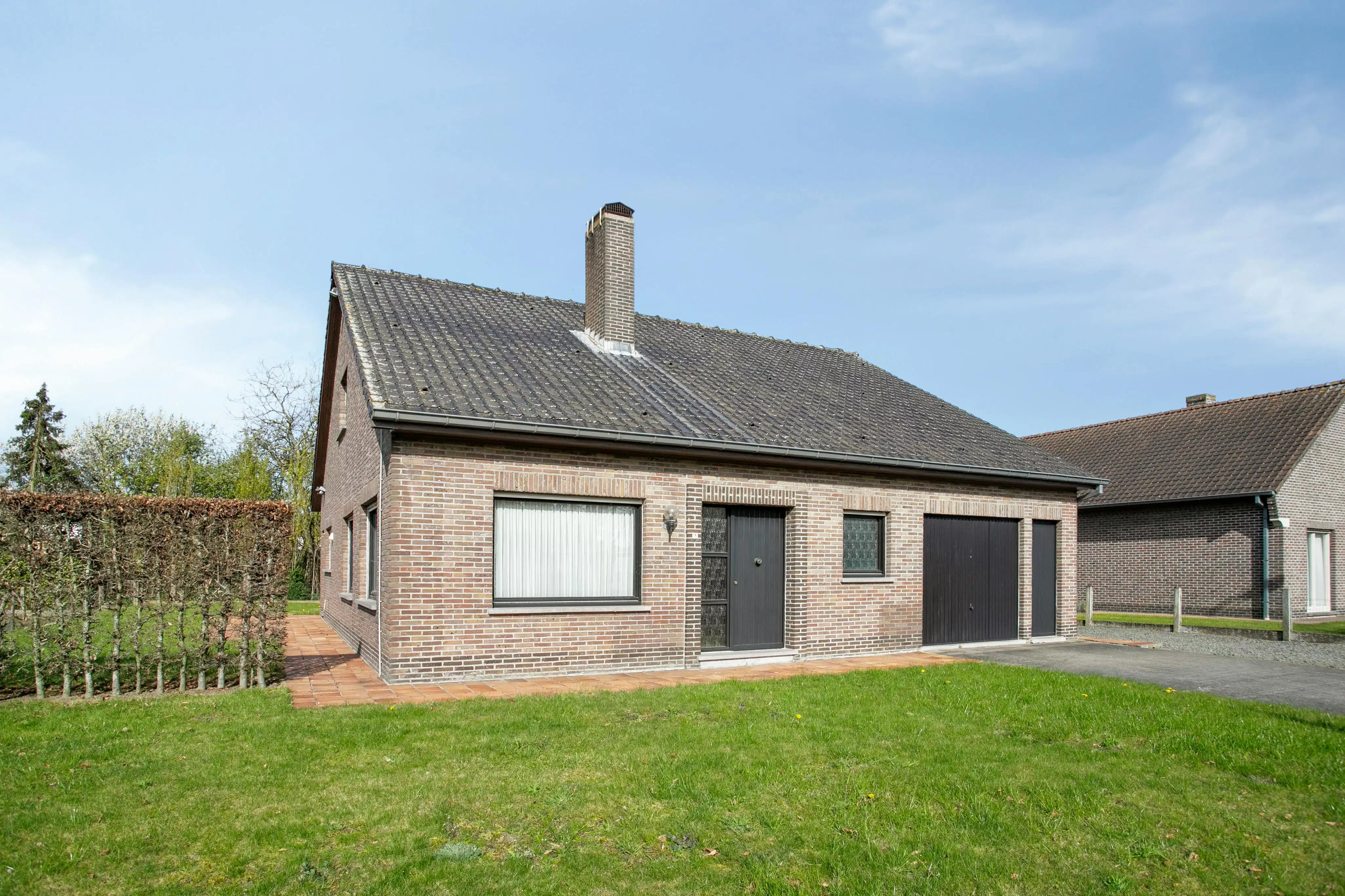 Te renoveren woning te koop in Lotenhulle (Rozenlaan)  foto 2