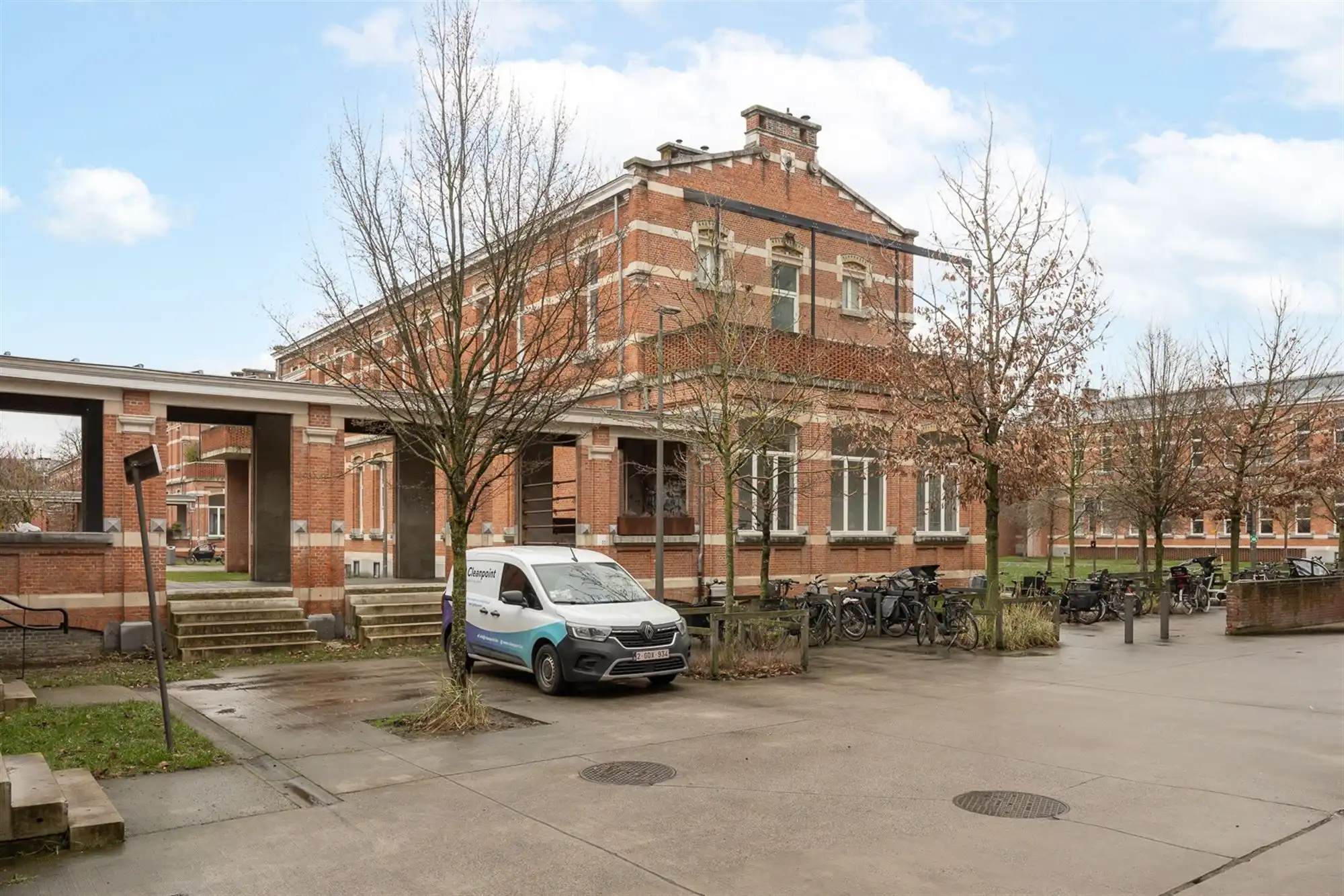 Karaktervolle stadswoning met zicht op het PAKT foto 35