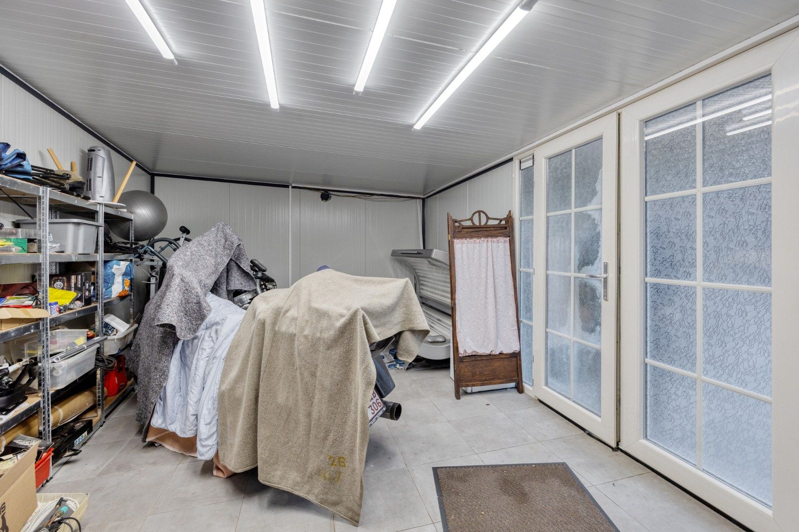 Ruime gezinswoning in rustige centrumligging foto 22