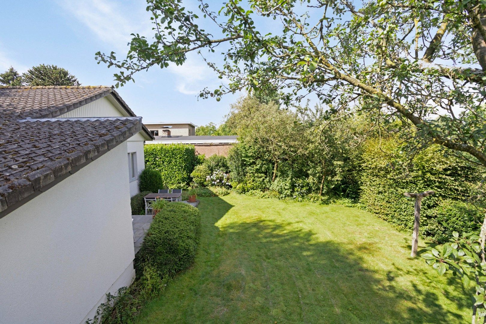 Moderne bungalow in het groen met twee slaapkamers foto 29