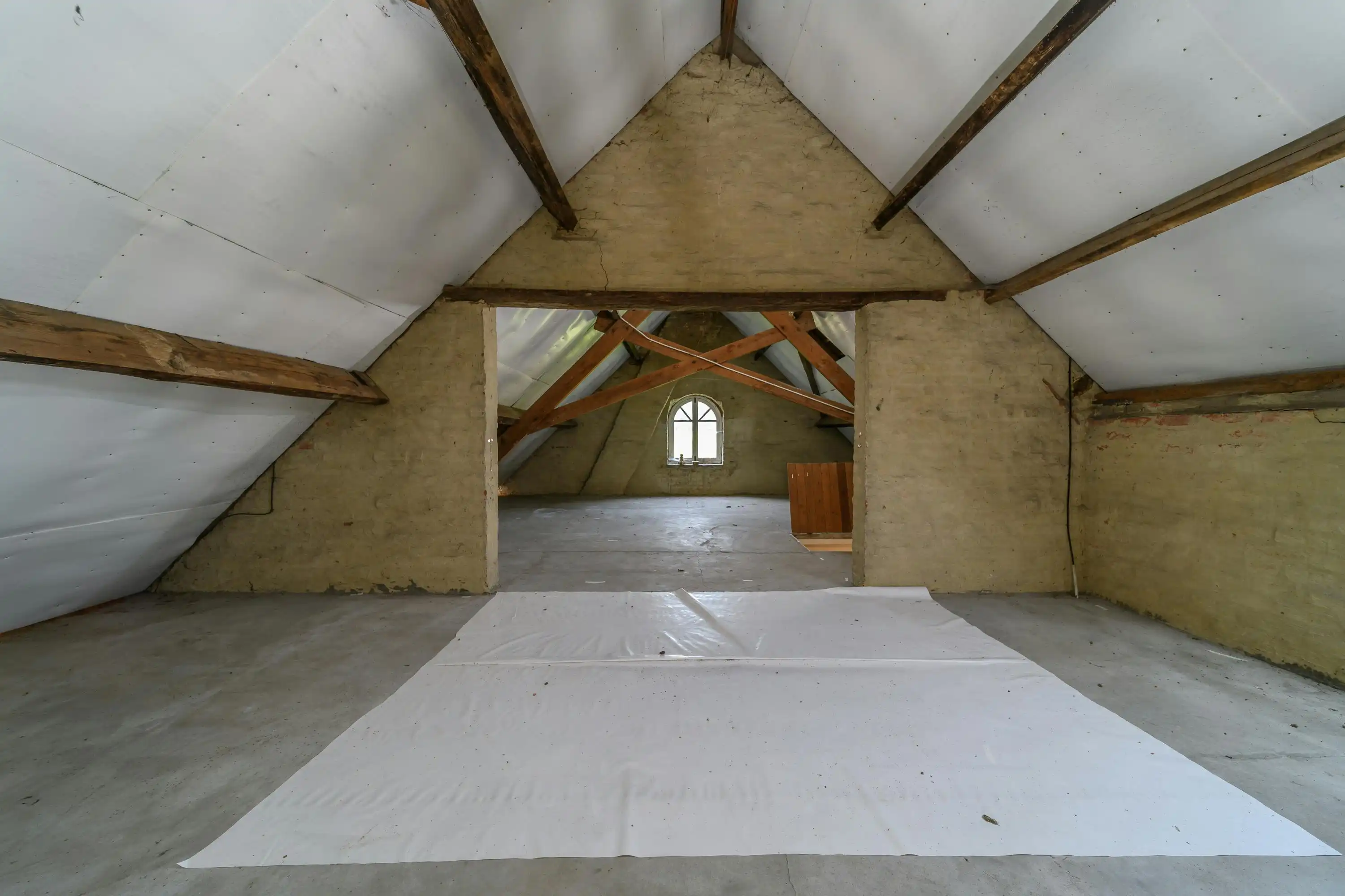 Te renoveren villa te Hertsberge foto 12