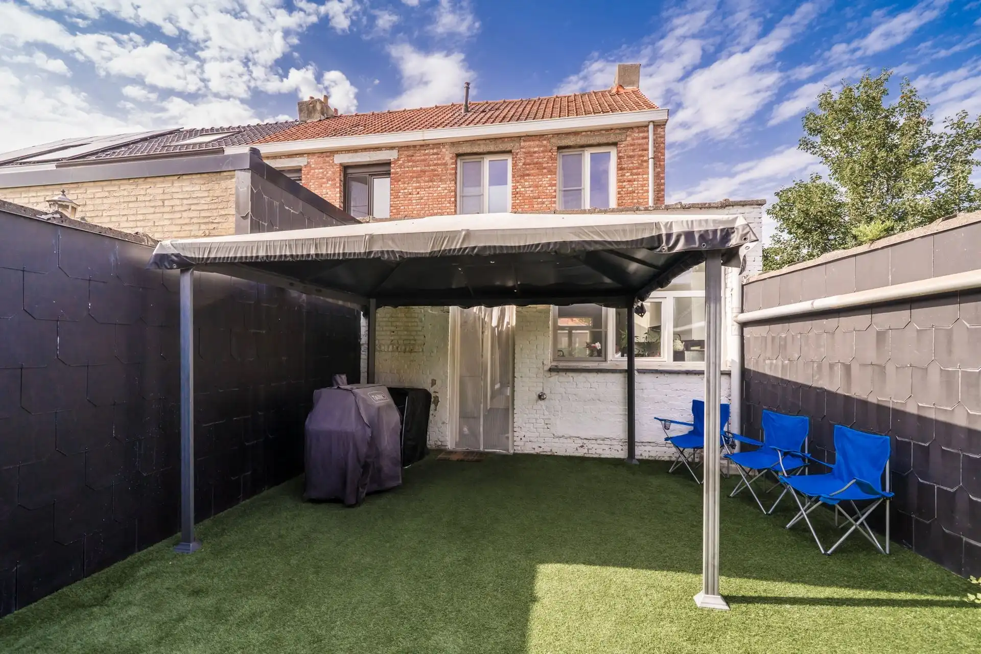 Woning met tuin + 2 garages (+ € 40.000) foto 14