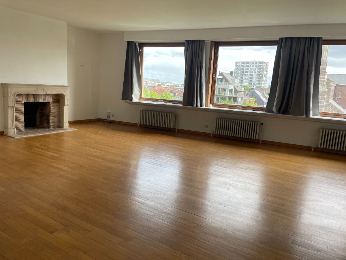 drie-slaapk-APP m/z autostandpl. foto 14