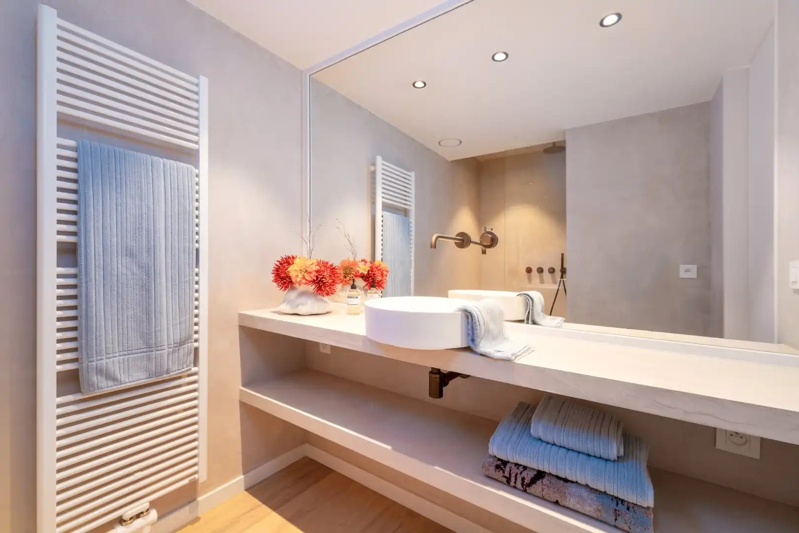 HIGH-END 2 SLPK APP MET TERRAS EN ZICHT OP ZEE foto 18