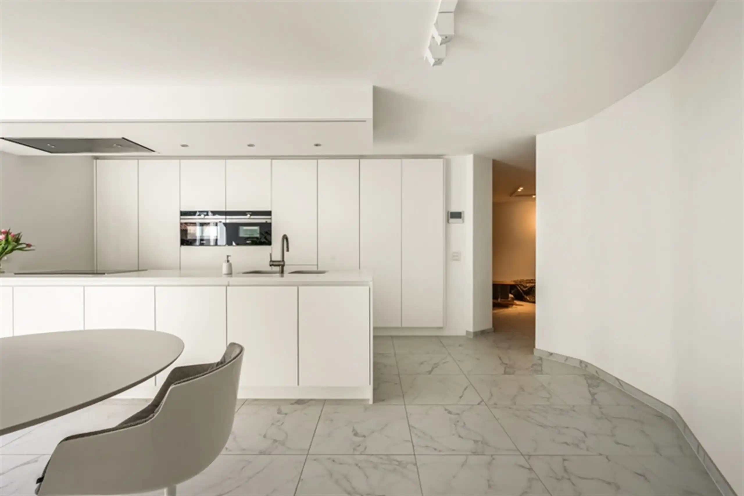 Exclusieve villa met bos, zicht  en  unieke geschiedenis! foto 23