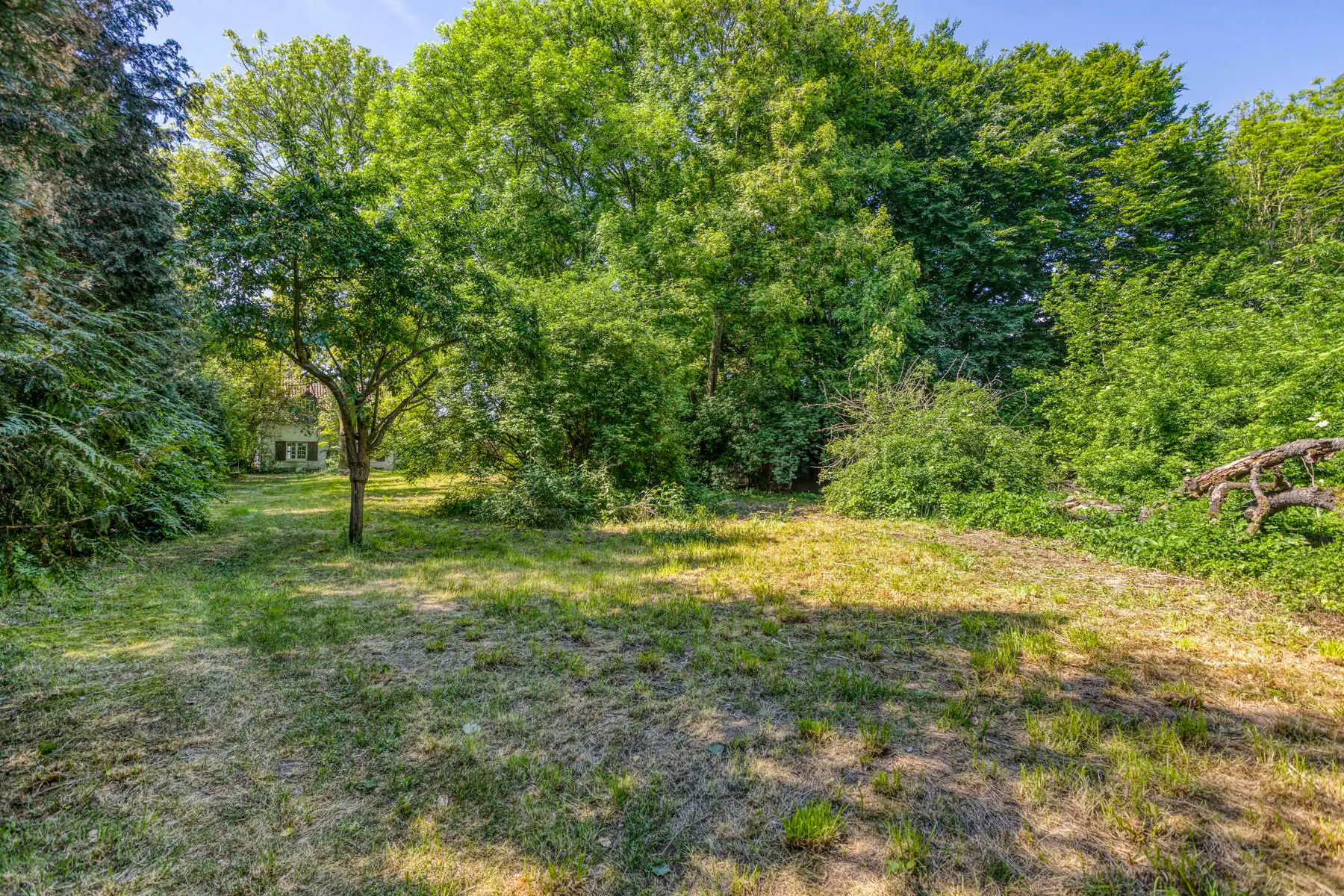 Unieke villa met binnenzwembad. foto 9