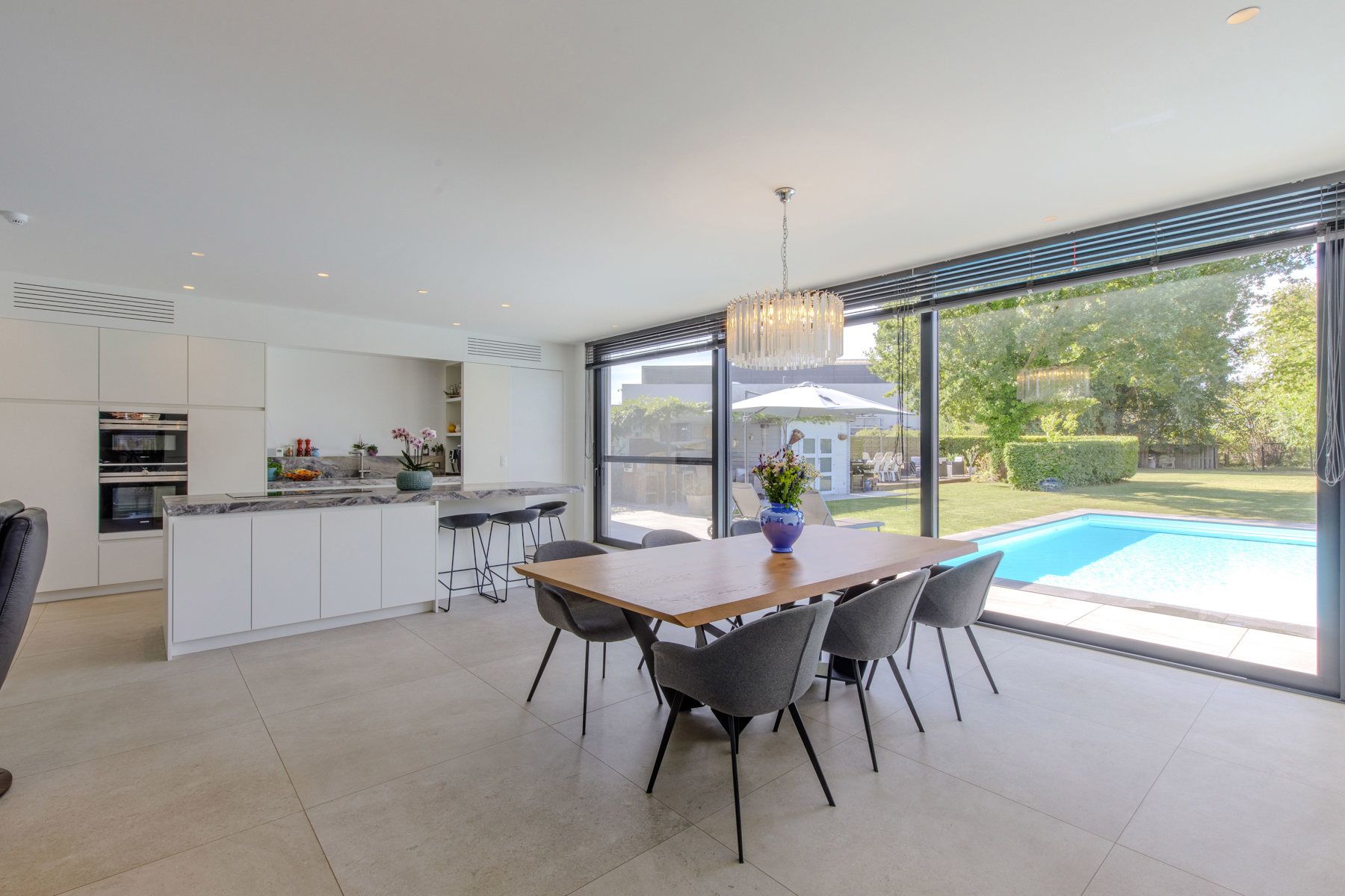 Luxueus wonen en werken onder één dak – BEN-villa met kantoorruimte foto 4