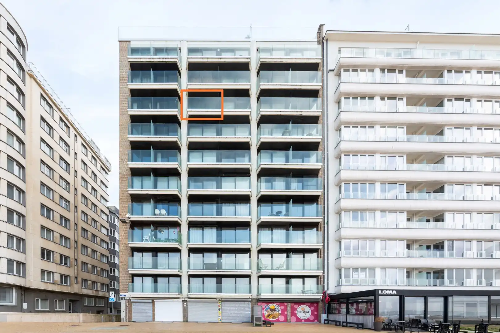 APPARTEMENT MET FRONTAAL ZEEZICHT EN TERRAS – 2 SLAAPKAMERS foto 15